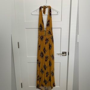 ILLA ILLA yellow floral maxi dress size small